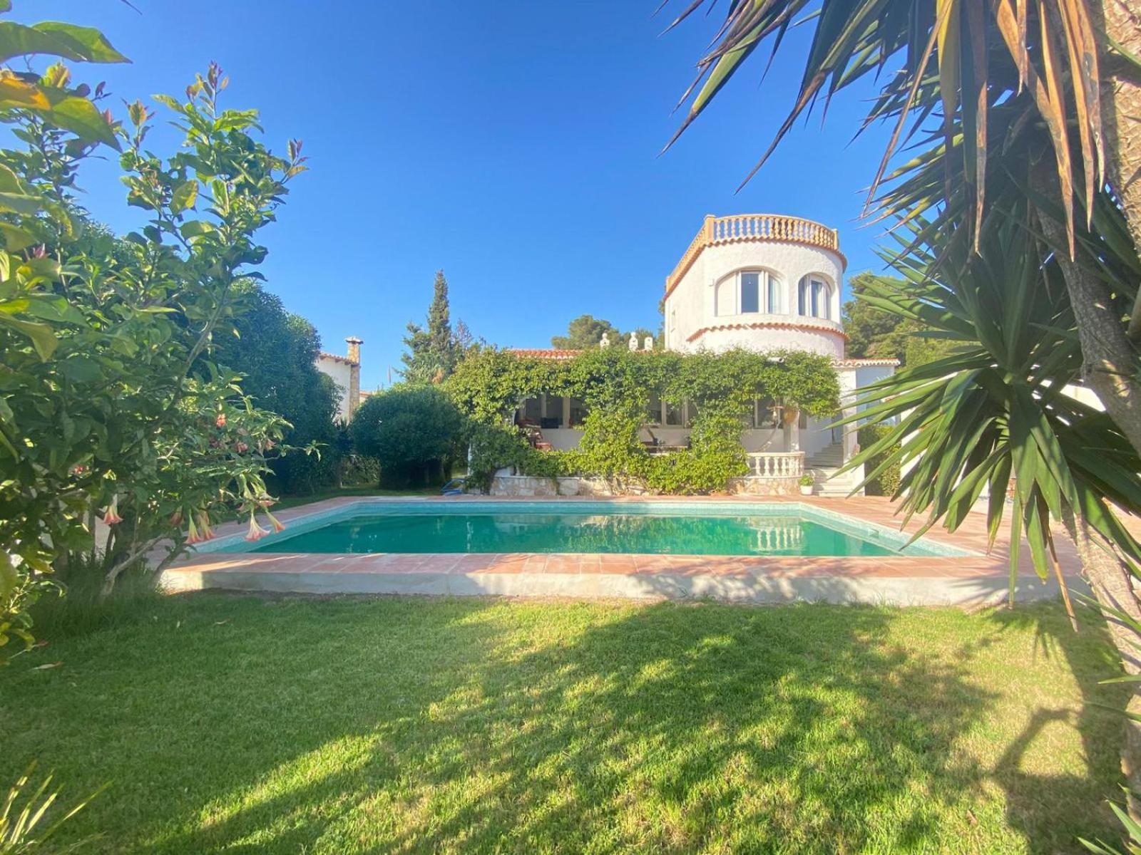 Beautiful Villa With Pool, Barbecue, And Garden Javea Ngoại thất bức ảnh